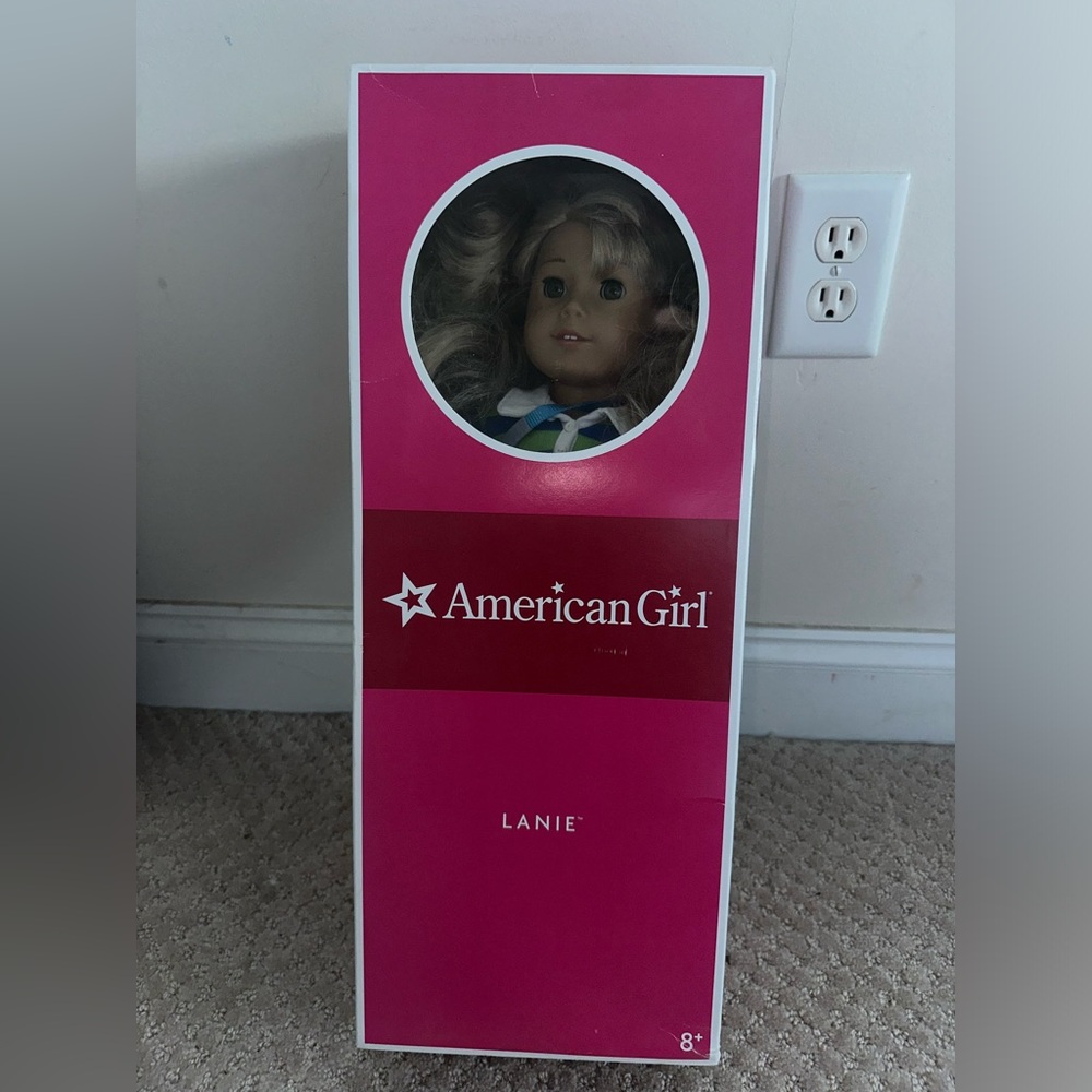 Lanie American Girl Doll - Picture 8 of 12